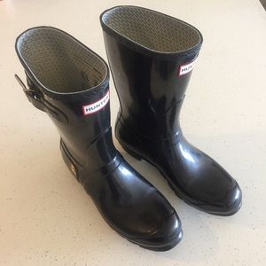 Hunter Women’s Original Short Gloss Rain Boots 10